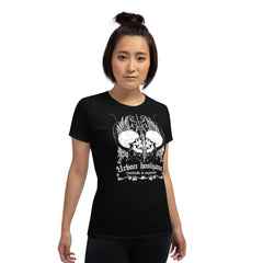 Fortitudo et sapientia black women's t-shirt